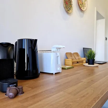 Sea Front 6 Seats Wi-fi Ac Park