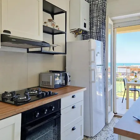 Sea Front 6 Seats Wi-fi Ac Park * 포르토 산텔피디오
