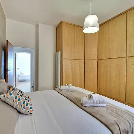 Sea Front 6 Seats Wi-fi Ac Park Apartment *