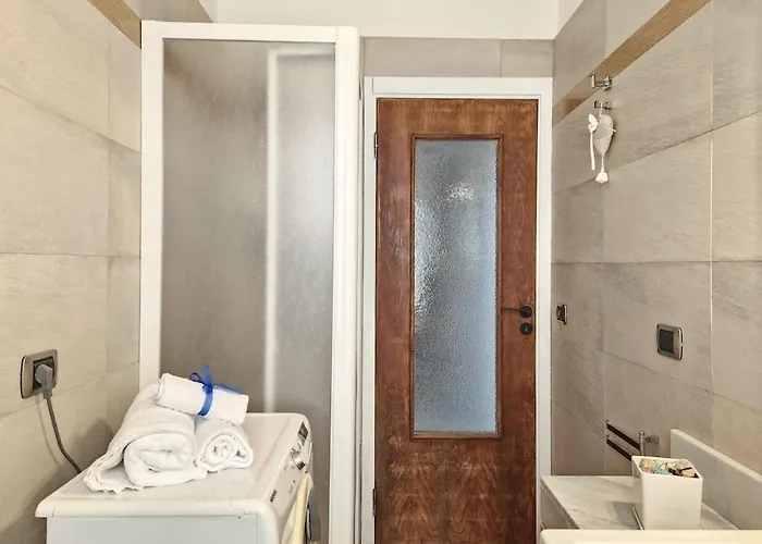 Apartment Sea Front 6 Seats Wi-fi Ac Park *